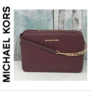 Nwt Michael kors jet set crossbody